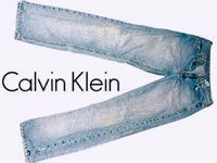 מכנסי ג'ינס של קלווין קליין