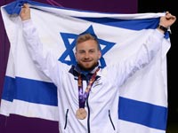 הקלעי סרגיי ריכטר זוכה במדליית ארד במשחקי אירופה 2015 / צלם: הוועד האולימפי בישראל