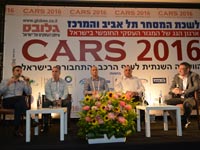 פאנל מחוברים / צילום: יוד צלמים