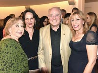 אודליה פרידמן, יעקב וניצה פרנקל וליא קניג /  צילום: ישראל פאצ'ו מלובני