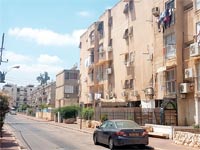 בניינים ישנים ברמלה / צילום: איל יצהר