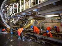 מכונת הכרייה TBM של הרכבת הקלה /  צילום: נת"ע