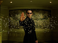 קיאנו ריבס בתפקיד ניאו, בסרט "מטריקס" / צילום: מטריקס - באדיבות YES