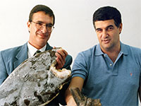 עמי גולדין (משמאל) לצד דודי עזרא, בעלי נטו, בצילום משנות ה־90 / צילום: הראל סטנטון