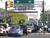 פקק תנועה בכניסה לגשר ברוקלין שמוביל למנהטן / צילום: רויטרס