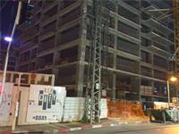 אתר הבנייה ברחוב השחם 8 בפתח תקווה / צילום: הלית ינאי לוזון