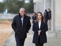 משה כחלון ויפעת שאשא ביטון / צילום: אלעד מלכא