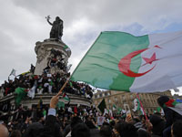 הפגנות באלג'יריה/  צילום:   רויטרס, Philippe Wojazer