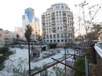 המגרש שנמכר ומאחוריו פרויקט 'ירושלים של זהב '/ צילום: יוסי זמיר
