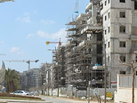 בנייה בנתיבות, בשבוע שעבר / צילום: דייגו מיטלמן