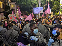 הפגנה נגד הממשלה והחלטותיה בכיכר הבימה, תל אביב / צילום: רון טוביה, גלובס