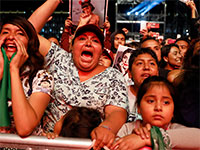 מחאת נשים נגד האלימות במקסיקו סיטי, אתמול  / צילום: Rebecca Blackwel, Associated Press