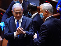 בני גנץ ובנימין נתניהו בהשבעת הכנסת ה-35 / צילום: עדינה ולמן, דוברות הכנסת