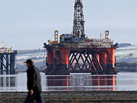 אסדת קידוח נפט בים הצפוני / צילום: Andrew Milligan, Associated Press