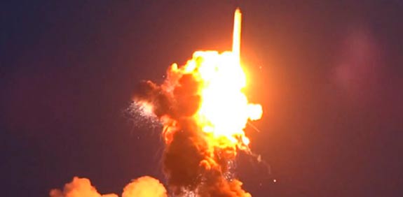 חללית מטען של נאס"א שהתפוצצה באוויר / צילום: מהוידאו