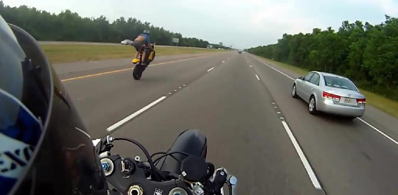 תאונת אופנוע, ויראלי, אופנועים /צילום: וידאו
