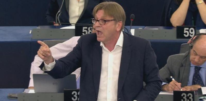 האיש שהעמיד את אלכסיס ציפראס על מקומו, משבר ביוון הפרלמנט האירופי, Guy Verhofstadt / צילום: וידאו