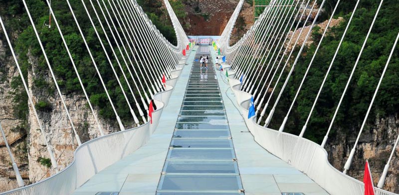 גשר זכוכית חדש בסין/ צילום: מתוך הוידאו