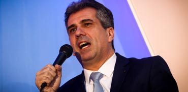 עימות חריג בין שר הכלכלה לבין מנכ"ל הפועלים