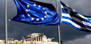 דגל יוון דגל האיחוד האירופי / צלם: בלומברג