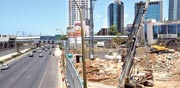 עבודות להקמת הרכבת הקלה בתל אביב / צילום: תמר מצפי