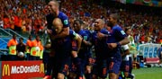 נבחרת הולנד חוגגת ניצחון על ספרד, מונדיאל 2014 / צלם: רויטרס