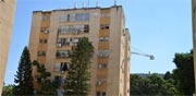 כפר סבא, ברחוב המפלס, דירת 3 וחצי חדרים / צילום: תמר מצפי