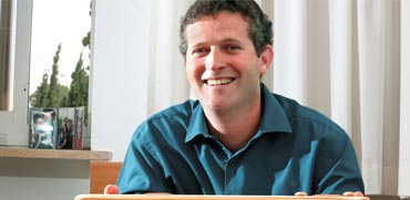 אדירי.  "אפשר לייצר חשמל בכל מקום ולא צריך הרבה עובדים (צילום: יוסי זמיר)