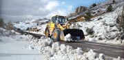 מפלסות שלג בכבישי צפון רמת הגולן / צילום: חברת נתיבי ישראל