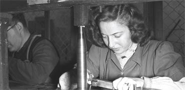 תעשיית היהלומים בישראל 1950 / צלם:טדי בראונר לעמ