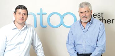 מייסדי iintoo, דב קוטלר וערן רוט: היה חשוב לנו שiintoo תתאים למשקיע הפרטי/ צילום: תמר מצפי