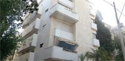 בצפון הישן של תל אביב, ברחוב שלמה המלך, הושכרה דירת 3 חדרים / צילום: תמר מצפי