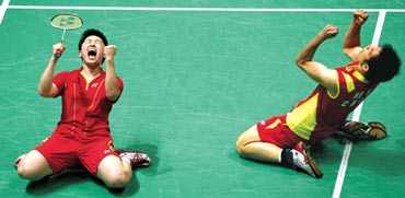 הזוכים הסינים באליפות בבדמינטון / צילום: רויטרס