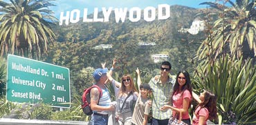 משפחת שבירו בהוליווד, ארה"ב / צילום: תייר מזדמן