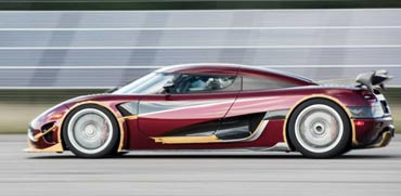 המכונית הסדרתית המהירה ביותר בעולם/  צילום: Koenigsegg