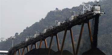 מכרה פחם באינדונזיה / צילום: רויטרס
