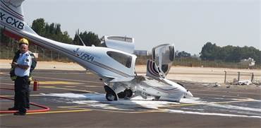 מטוס קל התרסק בהרצליה / צילום: רשות שדות התעופה