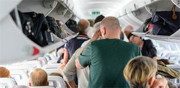 חלק מחברות התעופה מצמצמות את כמות תאי השירותים במטוס / צילום: Shutterstock