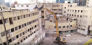 הריסת בית מעריב ברחוב קרליבך בתל אביב / צילום: רועי קסטרו, גלובס הריסת בית מעריב ברחוב קרליבך בתל אביב / צילום: רועי קסטרו, גלובס