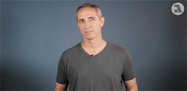 גיא ליברמן כסף בקיר / צילום: מתן פורטנוי, גלובס גיא ליברמן כסף בקיר / צילום: מתן פורטנוי, גלובס