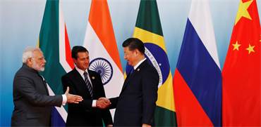 מנהיגי סין, הודו ומקסיקו בפסגת מדינות ה-BRICS ב-2017 / צילום: רויטרס