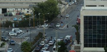 רחוב יגאל אלון בתל אביב / צילום: איל יצהר