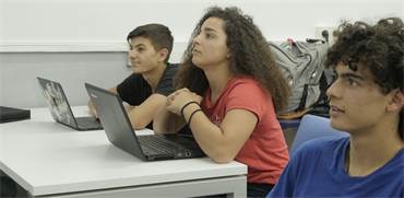נשים בהייטק בית ספר / צילום: מתן פורטנוי, גלובס נשים בהייטק בית ספר / צילום: מתן פורטנוי, גלובס