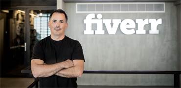 מיכה קאופמן, מנכ"ל פייבר / צילום: עומר הכהן, יח"צ