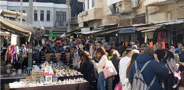 בחירות 2020, תל אביב. אנשים ממלאים את הרחובות ביום החופש של הבחירות / צילום: שירי דובר, גלובס