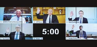 משמאל לימין, עם כיוון השעון: חבר הוועדה האנק ג'ונסון וארבעת המנכ"לים, ג'ף בזוס, מארק צוקרברג, סונדאר פיצ'אי וטים קוק. הדיון התנהל בחלקו מרחוק / צילום: רויטרס