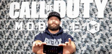 השקת גרסת המובייל של Call Of Duty. מכירות של למעלה מ־300 מיליון עותקים בגרסאות השונות / צילום: Scott Eisen, Associated Press