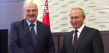 ולדימיר פוטין ואלכסנדר לוקשנקו / צילום: Russian Presidential Press, Associated Press