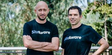 מייסדי SiteAware, אורי אפק (CTO) וזאב בראודה (CEO) / צילום: נתי גולד