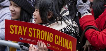 הפגנת תמיכה בסין שנערכה בתחילת השבוע בניו יורק / צילום: Craig Ruttle, AP